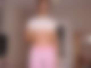 Live cam show with Amanda - Facial Piercings on xplaylive.com