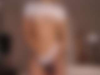 Live cam show with Amanda - Granny Lovense on xplaylive.com