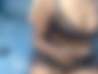 Live cam show with AnitaOlly - Black Middle Aged on Camsoda