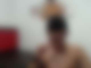 brunoth23cm's Live Sex Cam Show