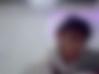 caos-petrikofv's Live Sex Cam Show