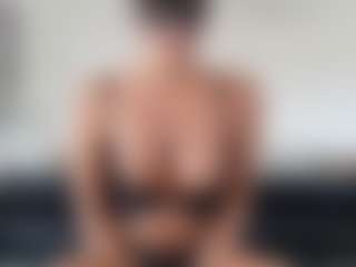 cleomoreau's Live Sex Cam Show