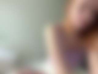 LauraStraker's Live Sex Cam Show