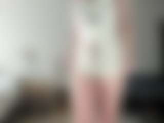 Live cam show with LauraStraker - Red Hair Cum on Camsoda