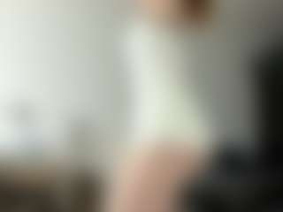 LauraStraker's Live Sex Cam Show