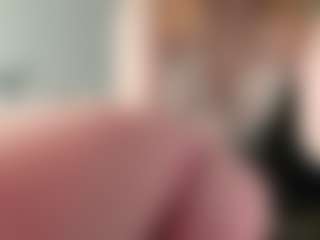 LauraStraker's Live Sex Cam Show