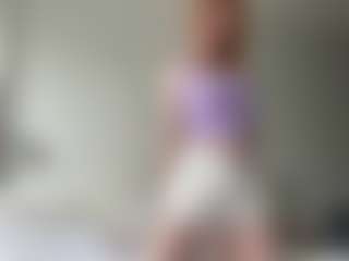 LauraStraker's Live Sex Cam Show