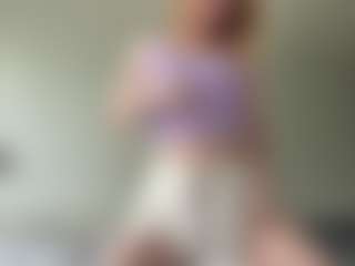LauraStraker's Live Sex Cam Show