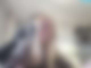 Live cam show with LorrianeLeuga - Shower on boobsie.com