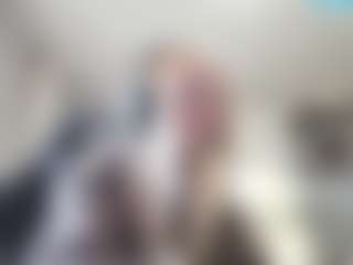 Live cam show with LorrianeLeuga - Pov on Fit Hotties