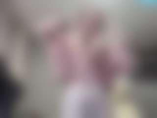 Live cam show with LorrianeLeuga - Cute on CSO-WL