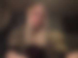 LorrianeLeuga's Live Sex Cam Show