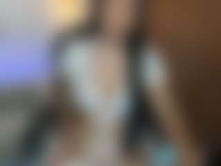 Live cam show with Melodyy Rouse - No Smoking on Big Tits