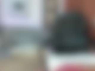 Live cam show with Melodyy Rouse - Submissive on Dolls Live