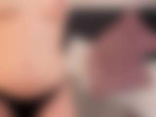 Live cam show with MichaelaKafel - Big Tits Small Tits on justonemore.cc