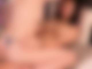 Live cam show with MichaelaKafel - Fingering on CamwithHer