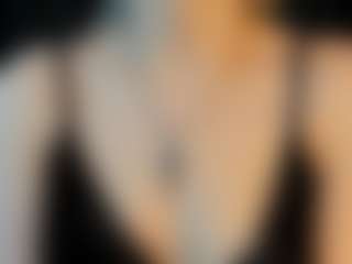 Live cam show with PhoebeArgetsinger - Sex on SquirtSoMuch