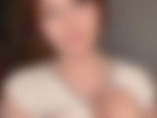 Live cam show with Luna Li - Lesbian on Camming Site