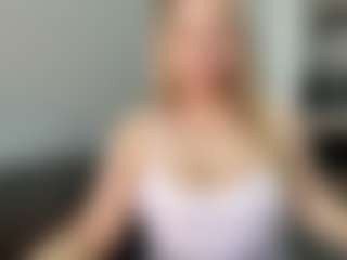 alyrasunKarl's Live Sex Cam Show