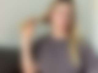 Live cam show with alyrasunKarl - Ass Clapping on crypto-cams