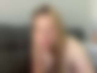 Live cam show with alyrasunKarl - Ass Clapping on eurowanks.com