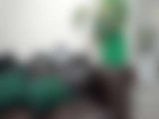 IrisIrs's Live Sex Cam Show