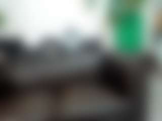 IrisIrs's Live Sex Cam Show
