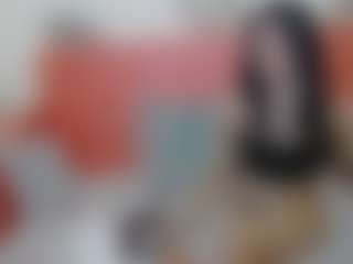 Live cam show with IrisIrs - Drinking on livesuperchat.net