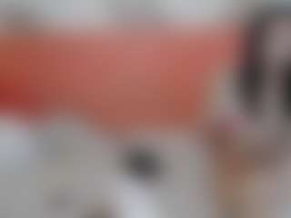 Live cam show with IrisIrs - Brown Eyes on Fit Hotties