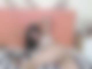 Live cam show with IrisIrs - Drinking on live.xheat.ai