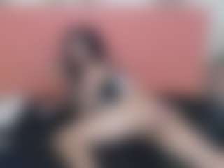 Live cam show with IrisIrs - British on WildCum