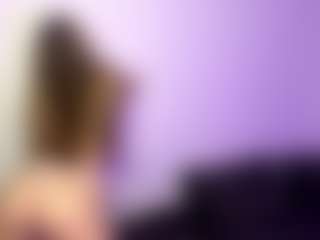 Live cam show with KerrySleppy - Blonde Hair Fetish on CamClone
