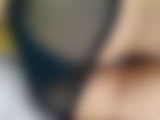Talk to me dirty and I show u's Live Sex Cam Show