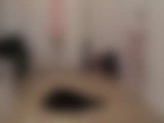 Mia-Wet's Live Sex Cam Show