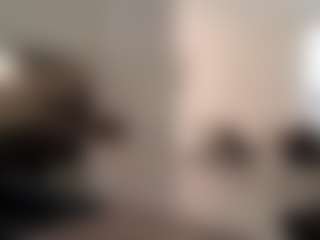 Live cam show with Mia-Wet - Gagging on hrnylive.com