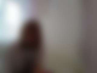 Live cam show with NikkiBlazee - New Big Tits on Hubzter Live