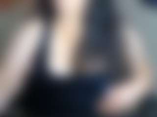 Show de cam en vivo con Valerillis - Tittyfuck en Camsoda