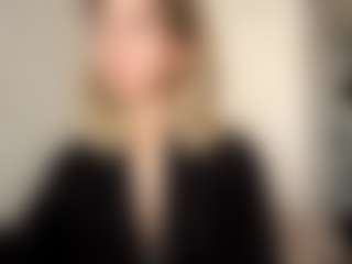 EstaGalster's Live Sex Cam Show