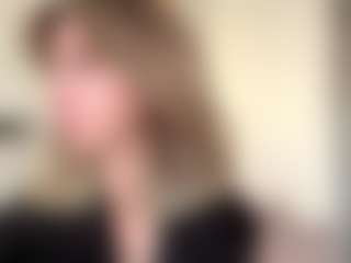 EstaGalster's Live Sex Cam Show