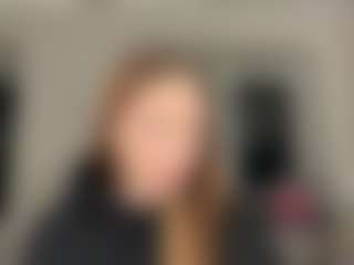 Live cam show with Casey - Brown Hair on CamSodaAdn