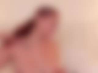 aitana-28's Live Sex Cam Show