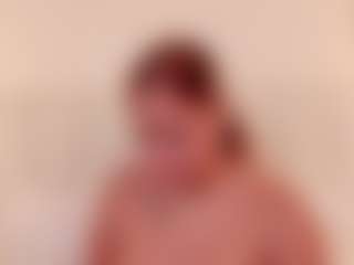 aitana-28's Live Sex Cam Show