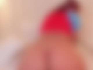 aitana-28's Live Sex Cam Show