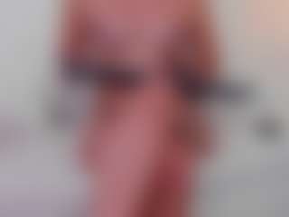 Live cam show with gala-ross - Thin on CamClone