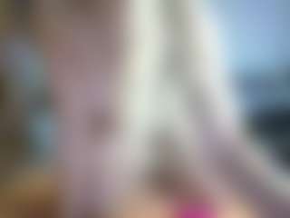 PeachyLady's Live Sex Cam Show
