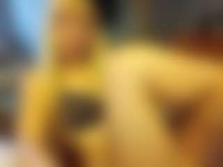 PeachyLady's Live Sex Cam Show
