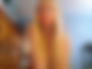 PeachyLady's Live Sex Cam Show