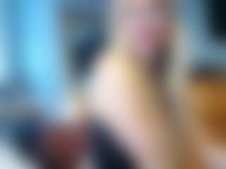 PeachyLady's Live Sex Cam Show