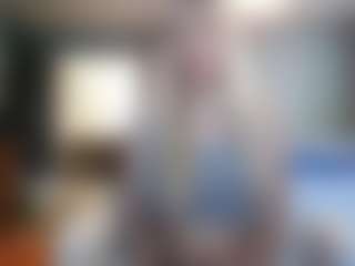 PeachyLady's Live Sex Cam Show