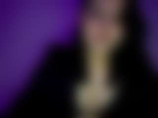 Live cam show with RebaBarrero - Smoking on Ass Tok